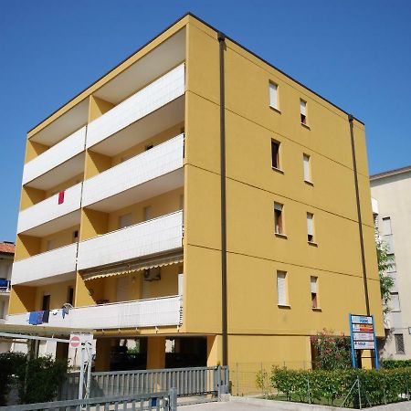 Condominio Pleione Bibione Esterno foto