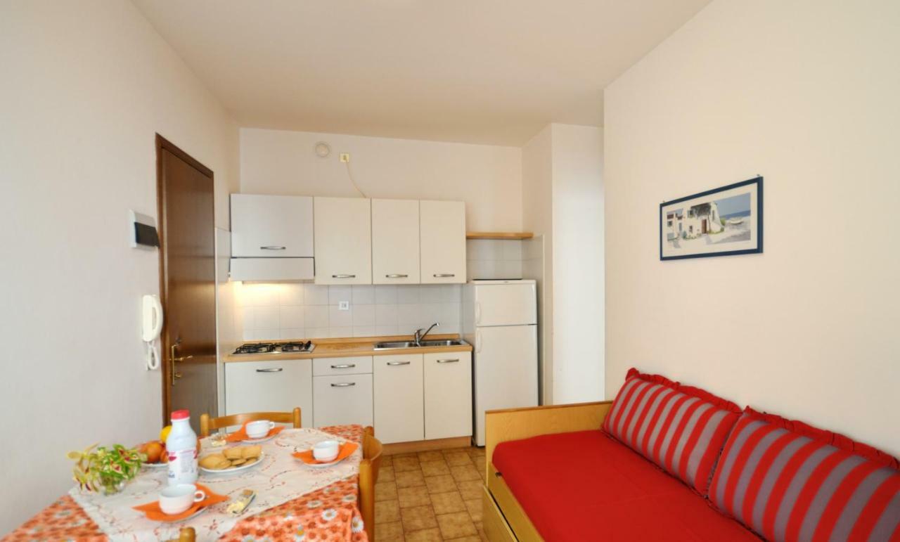 Condominio Pleione Bibione Esterno foto