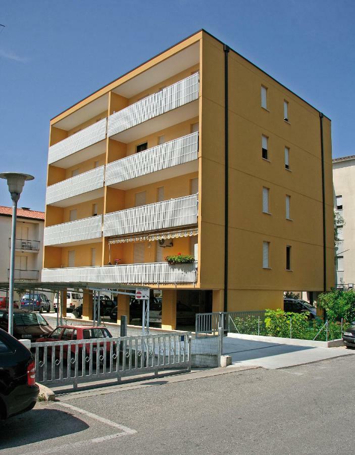 Condominio Pleione Bibione Esterno foto